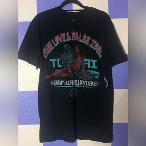 NWT True Love False Idols Y2K Blue and Red Cobra Clutch Black Tee - Size L